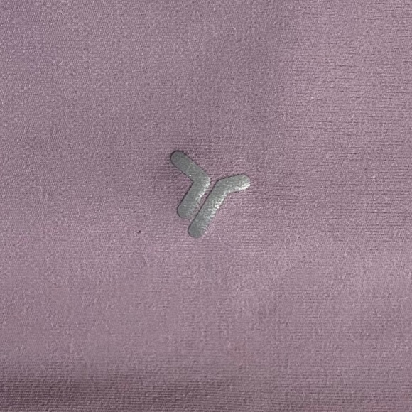 Old Navy High Rise Lavender Lilac Biker Shorts Powersoft Compression Go-Dry L - Picture 13 of 15